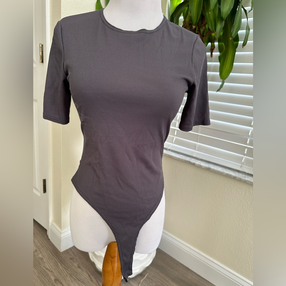 Missguided NWOT Bodysuit Sz.8